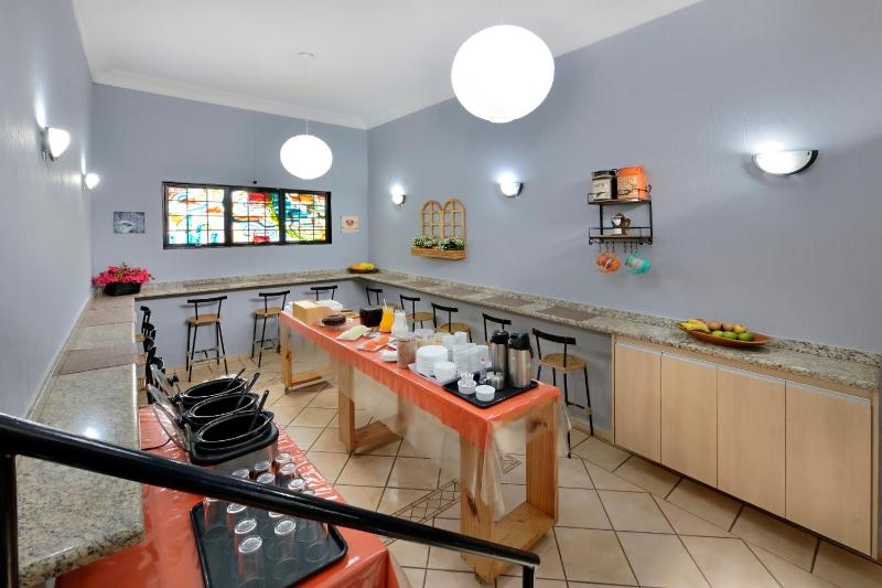 HOTEL & HOSTEL RIBEIRAo - image 14