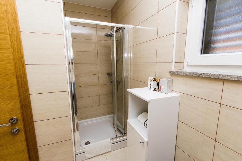 Apartments Vesna - image 7