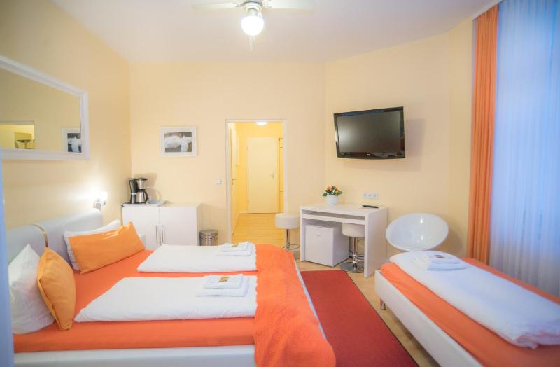 City Guesthouse Pension Berlin - image 12
