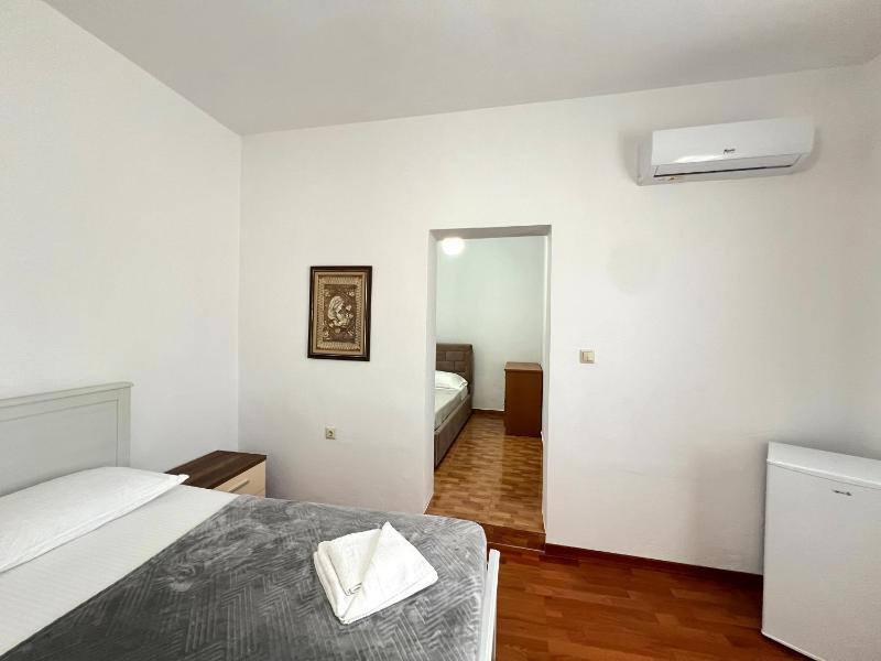 EK-Center Vila Berat - image 3