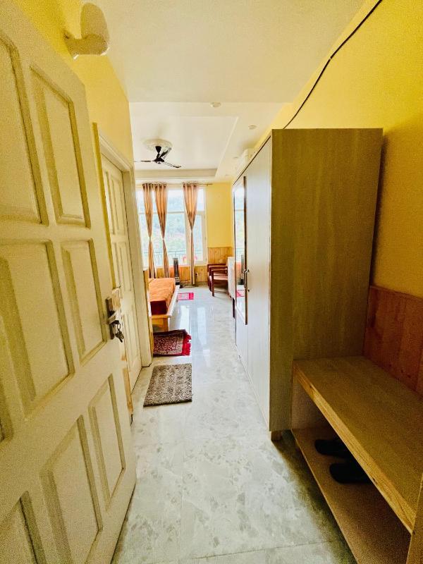 PC Kunj Kasauli hills Homestay Kanda-Gandhol - image 11