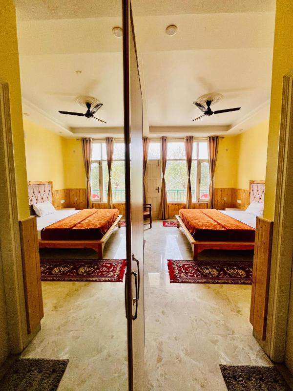PC Kunj Kasauli hills Homestay Kanda-Gandhol - image 16