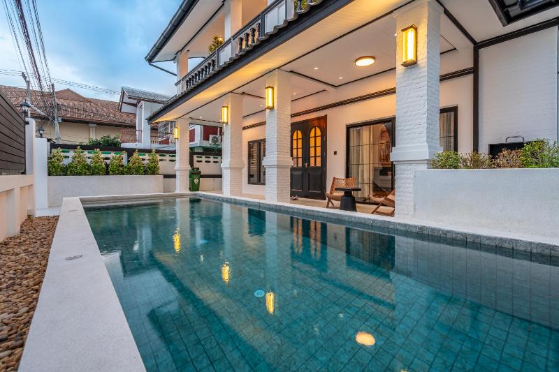 Luxury Pool Villa Jomtien | 4BR | 1 Min to Beach - image 4