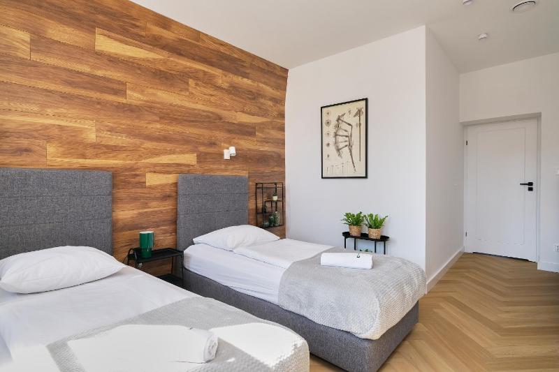 LeoApart Solny Square ApartHotel - image 6