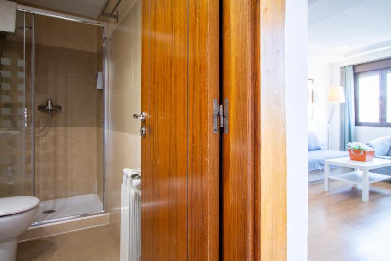 Two-Bedroom Duplex image 3