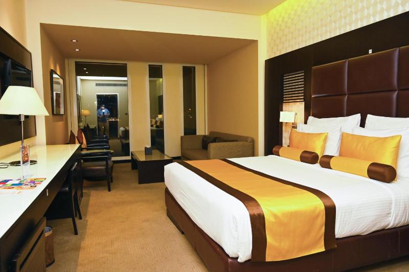 Junior Suite image 3