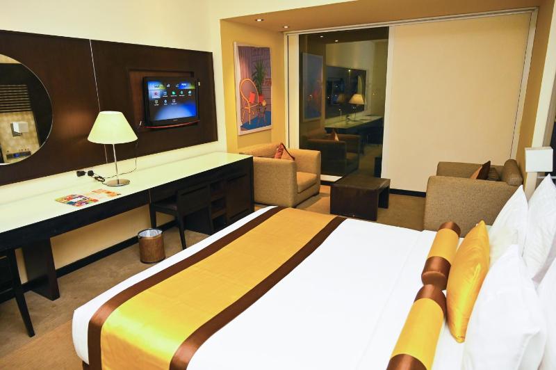 Junior Suite image 4