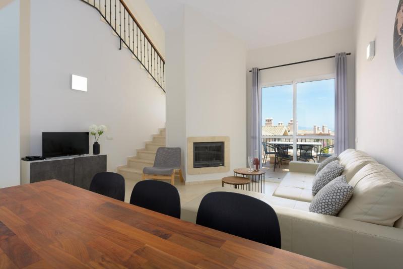 2247-Duplex Penthouse 3 bedrooms with 2 terraces - image 21