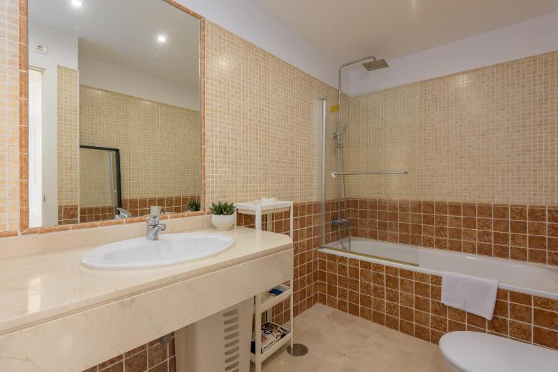 2247-Duplex Penthouse 3 bedrooms with 2 terraces - image 16