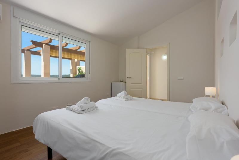 2247-Duplex Penthouse 3 bedrooms with 2 terraces - image 32