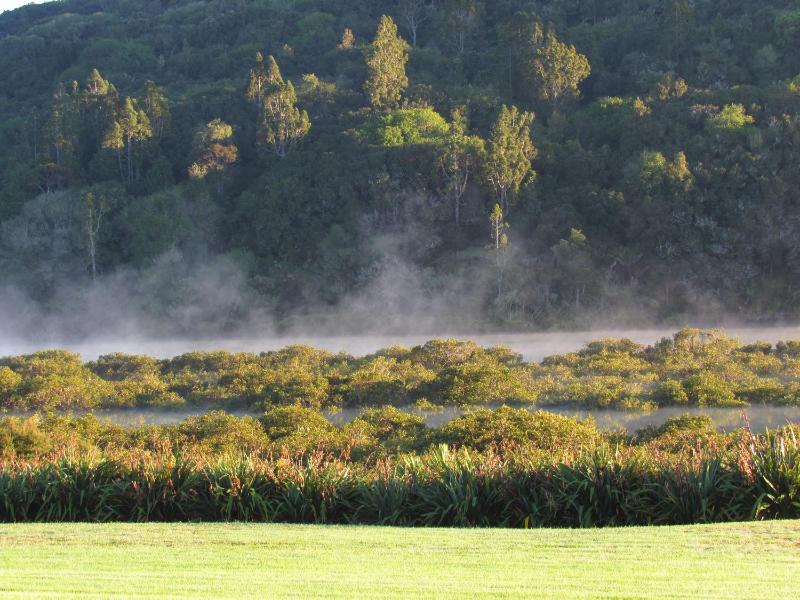 Okura River Estate Getaway - image 14