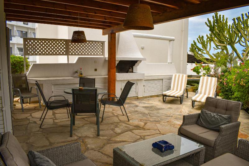 Villa Margo by the Sea - image 5