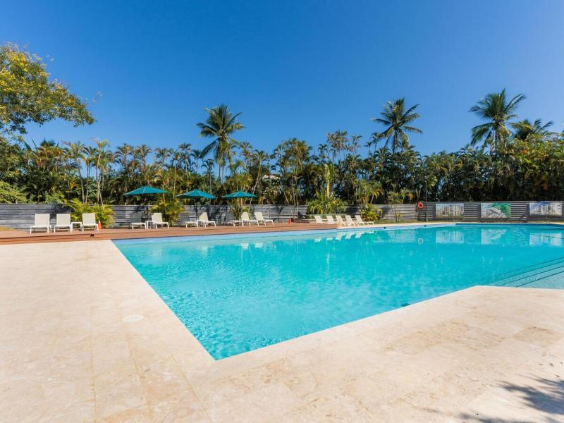 Private Beach Luxury Villa - image 7