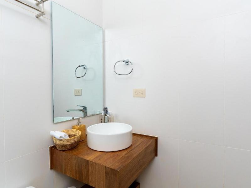 Private Beach Luxury Villa - image 19