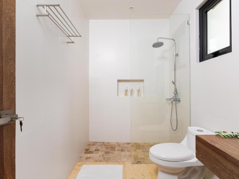 Private Beach Luxury Villa - image 38