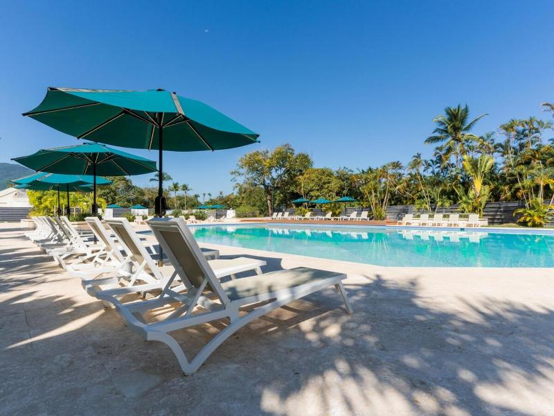 Private Beach Luxury Villa - image 28