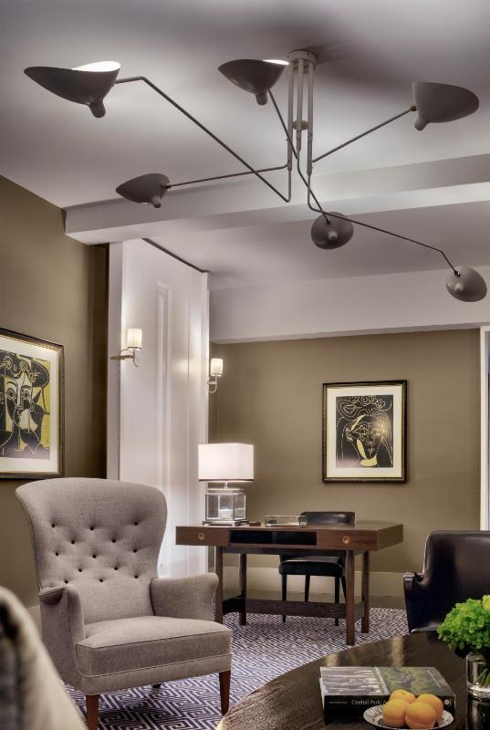 Superior Suite image 2