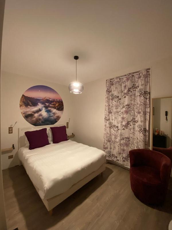 Double Room with Garden View image 2