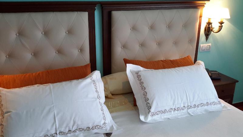 Superior Double Room image 2