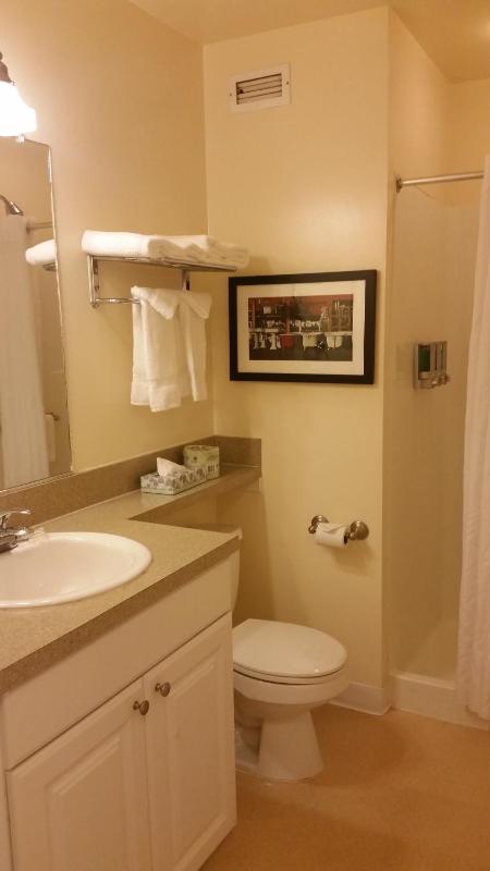 Washington Plaza - Portland - image 3