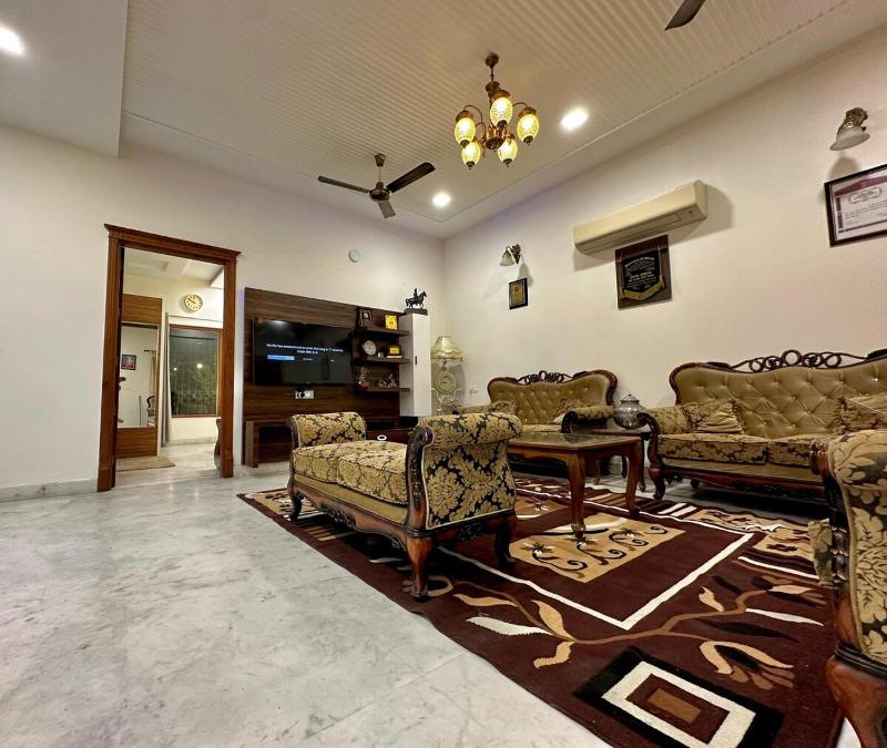 Nova Villa with Patio Escape - image 1