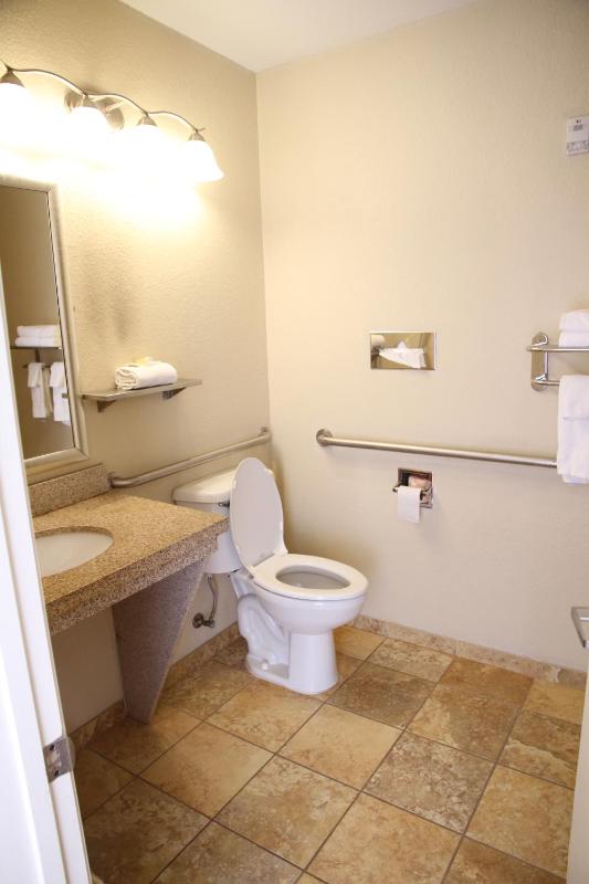 King Room - Disability Access/Non-Smoking image 3