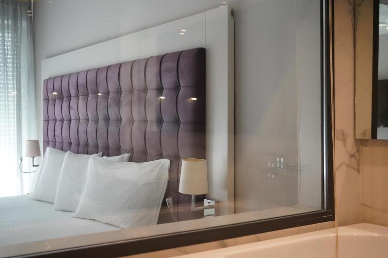Junior Suite with Sea View image 4