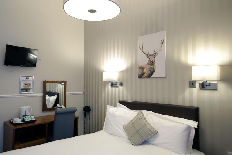 Double Room image 1