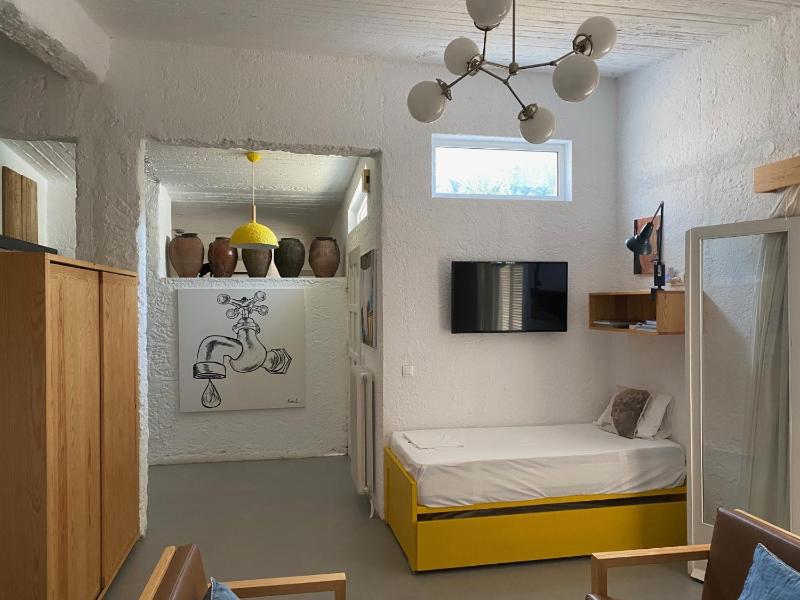Manolis' House - image 28
