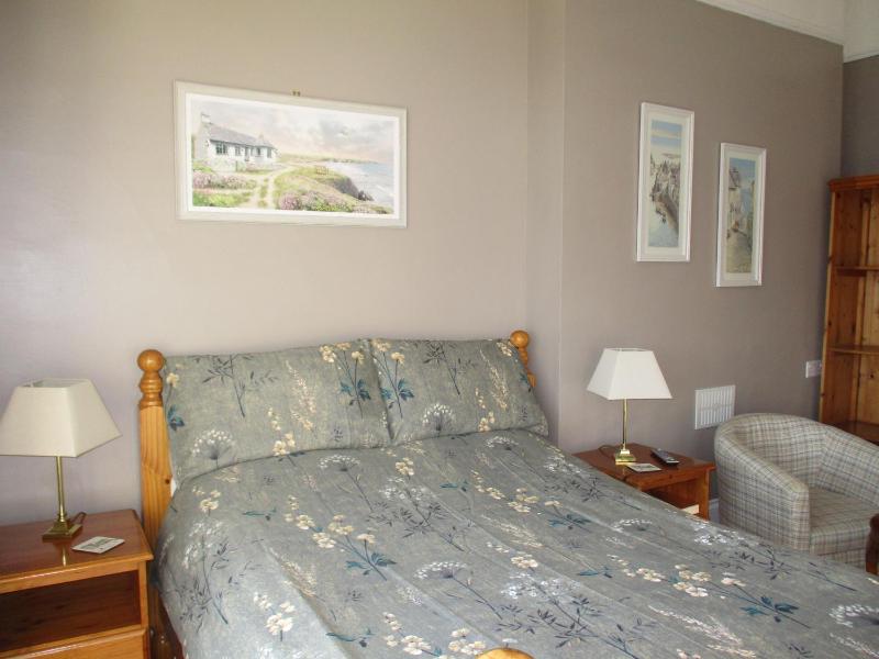 Standard Double Room with Shower image 2