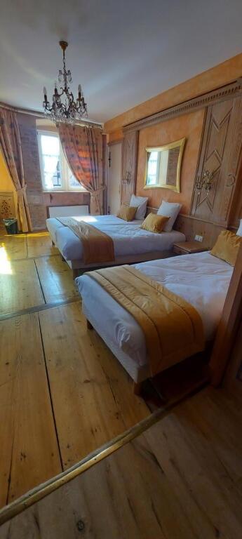 Logis Hotel Saint-Martin - image 33