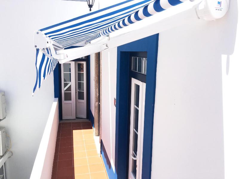 Apartment with Terrace image 3