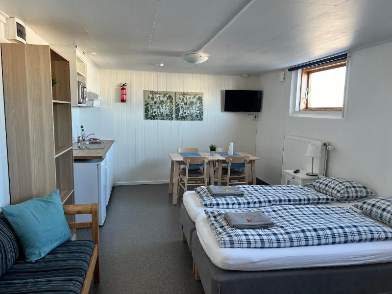 Quadruple Room image 4