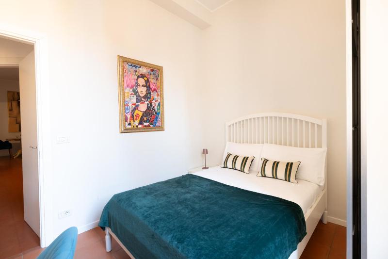 Aldrovandi suite and rooms with private garden - image 10