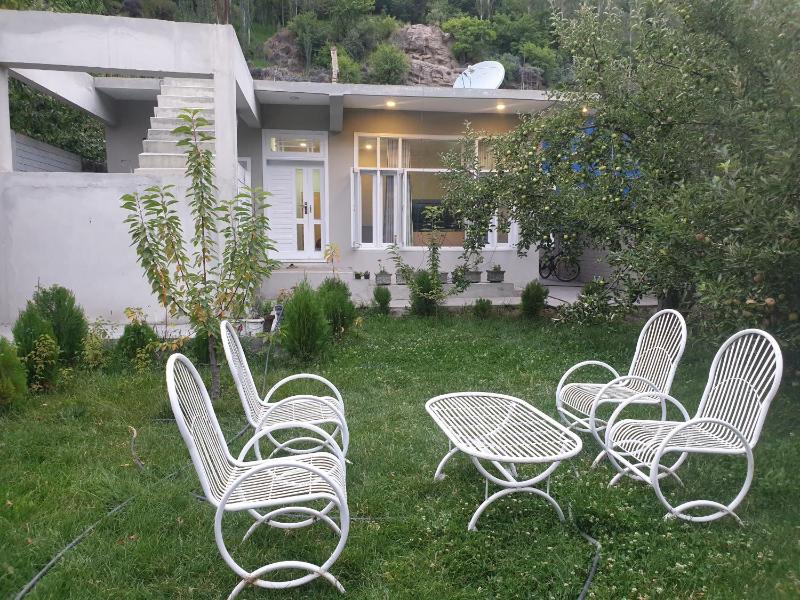 Mountain Villa - Hunza Valley - image 1