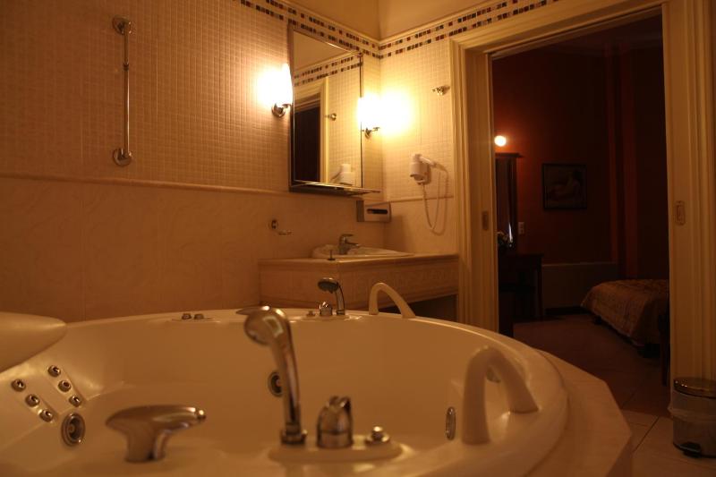 Suite image 3