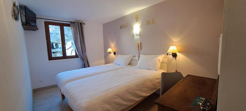 Double or Twin Room image 1