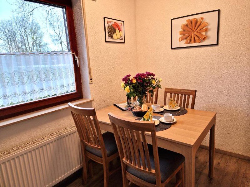 Gästehaus Kühn Warft 01 EG - image 2
