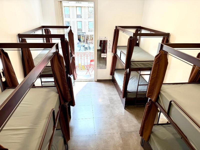 Bed in Dormitory Room for 8 People image 1
