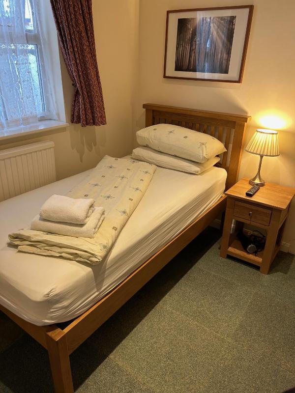 En Suite Single Room image 3