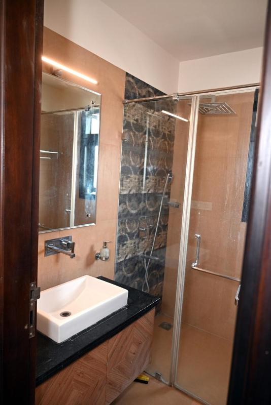 Elegant Villa-Ideal for Shoots Retreats Families - image 30