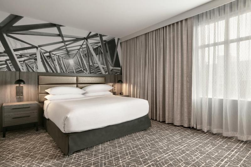 Embassy Suites by Hilton Atlanta Midtown - image 45