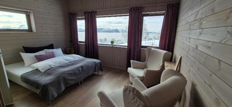 Suite with Sea View image 3