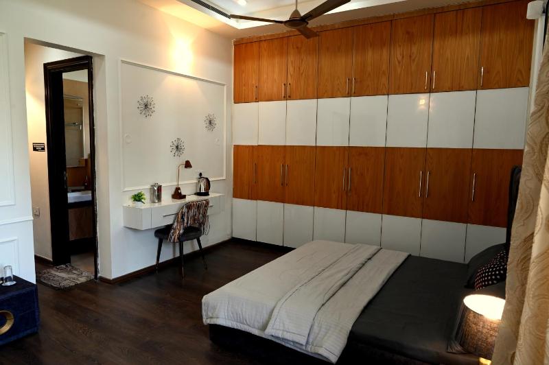 Elegant Villa-Ideal for Shoots Retreats Families - image 15