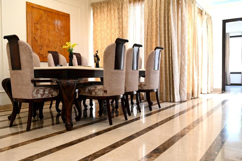 Elegant Villa-Ideal for Shoots Retreats Families - image 20