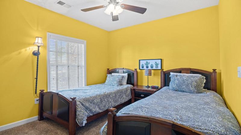 1614 The Havens Condo - image 9