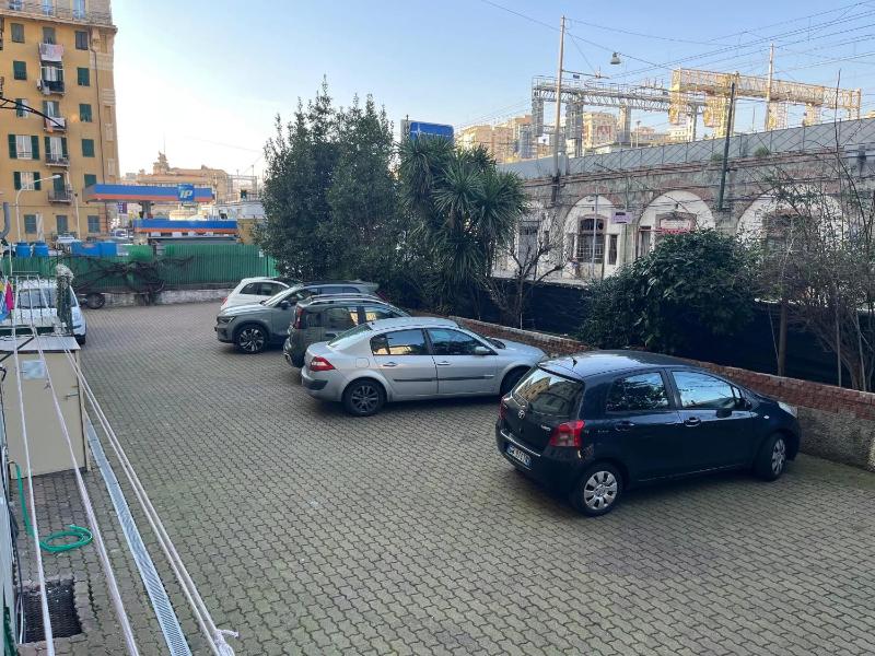 Charming Apartment in Genova - 70 m² - Parking Included - image 10