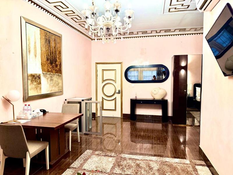 BEST HOTEL Aero-Batignoll - image 7