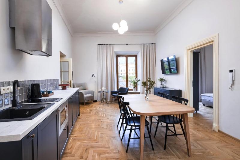 EASY RENT Apartments- Fontana Boutique - image 36