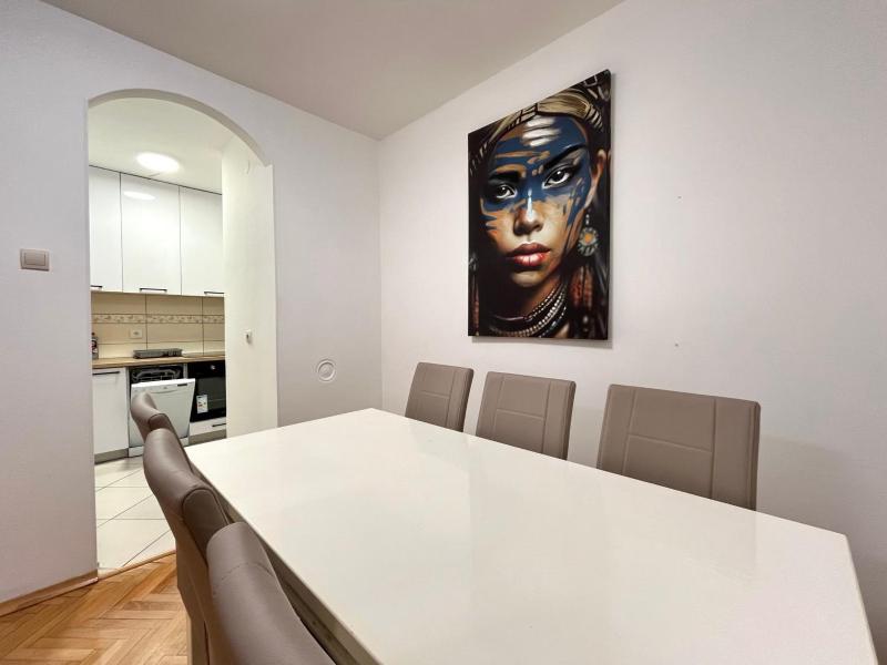 Three bedroom apartment Budva - image 9